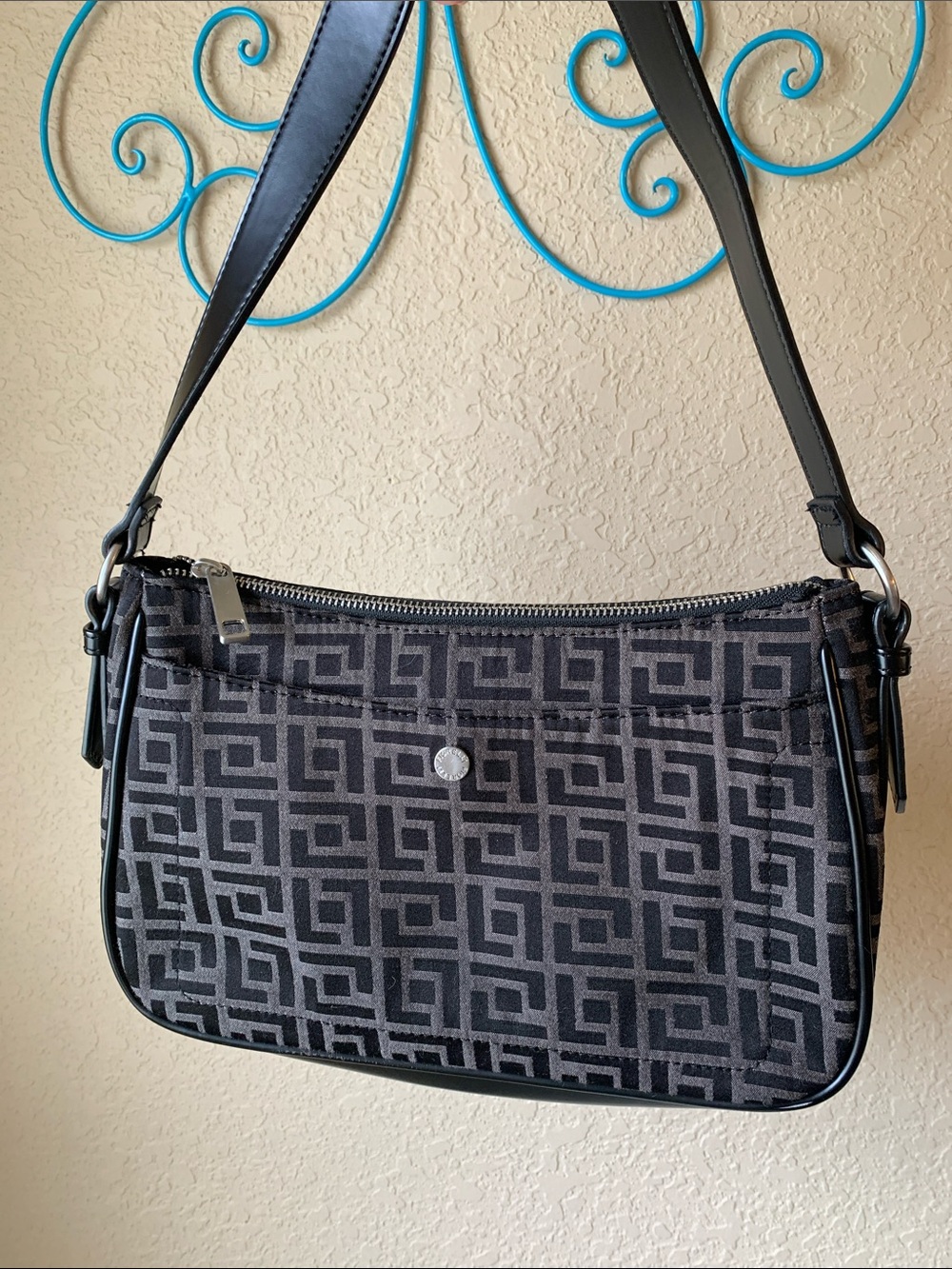 Fiorelli Black Geometric Pattern Shoulder Bag - Women